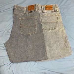 Men’s wrangler jeans.